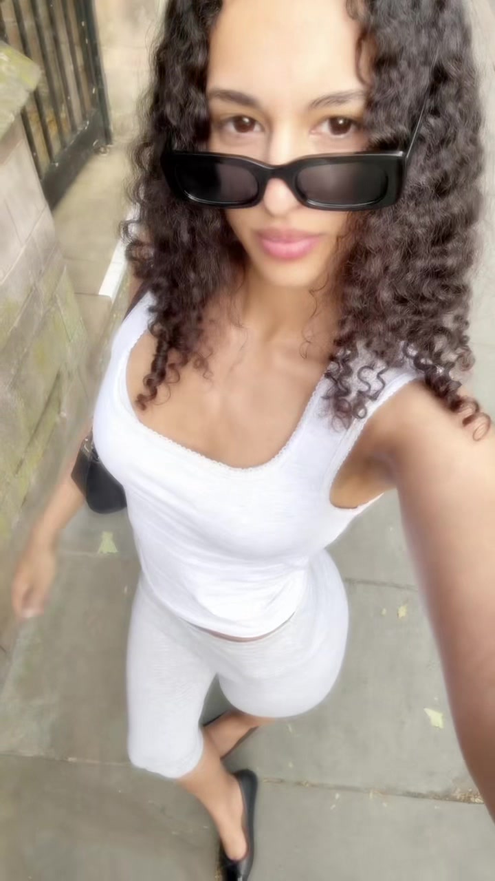 @Lailaa