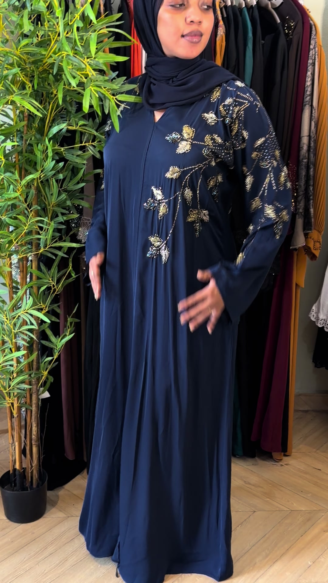 @Zahra house🧵♥️✅75203520🥰