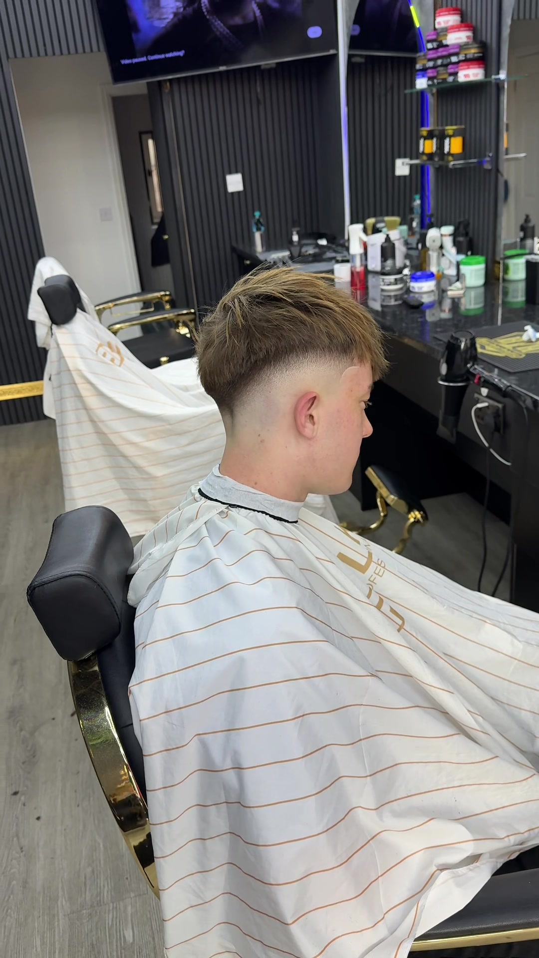 @Lin's Barbershop stalham