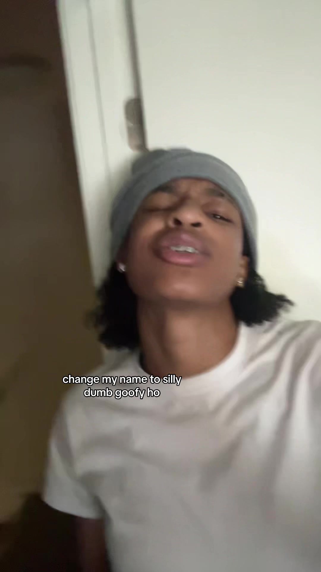 @..