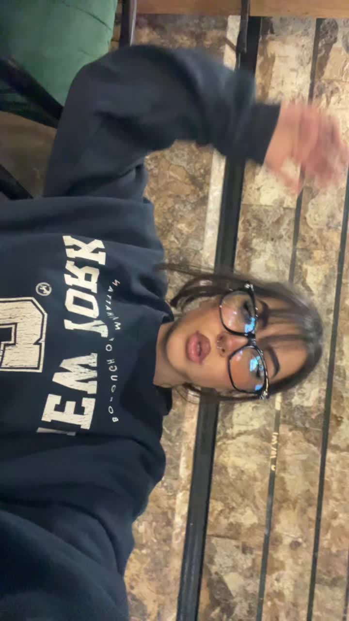 @heliiawi._