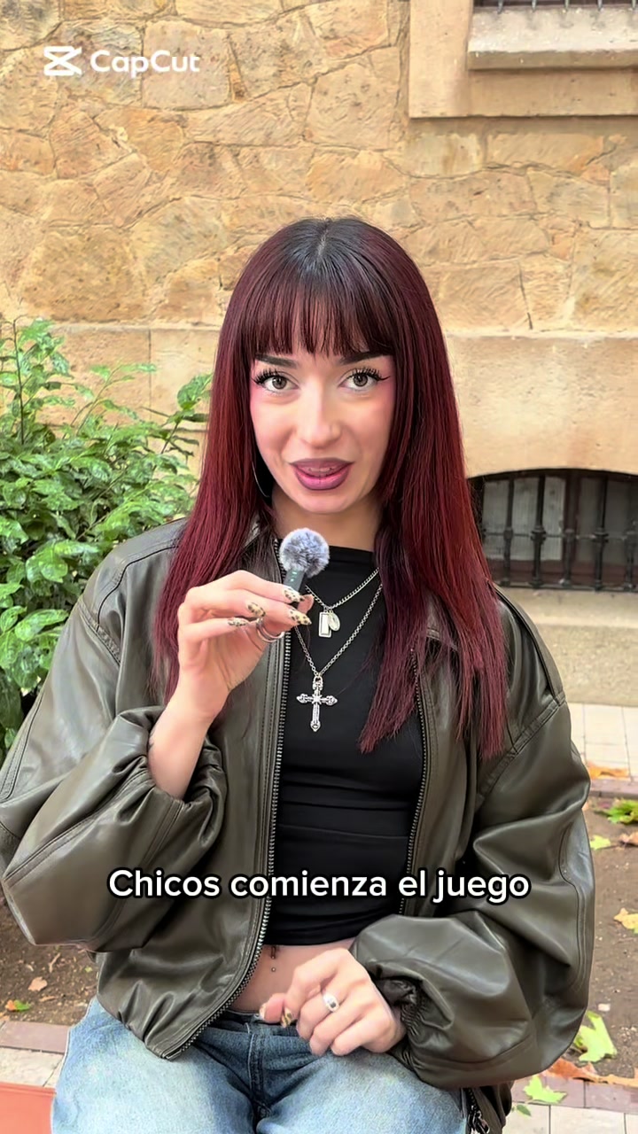 @Dela