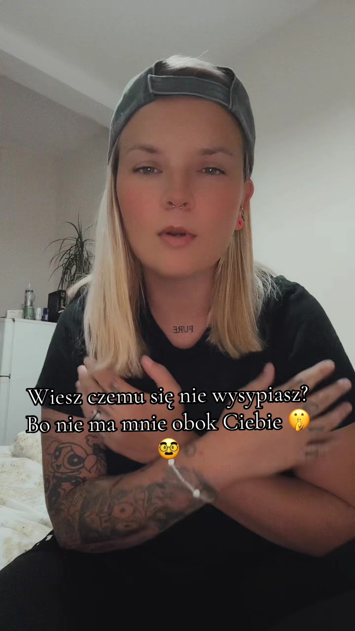 @Niuuszka🏳️🌈