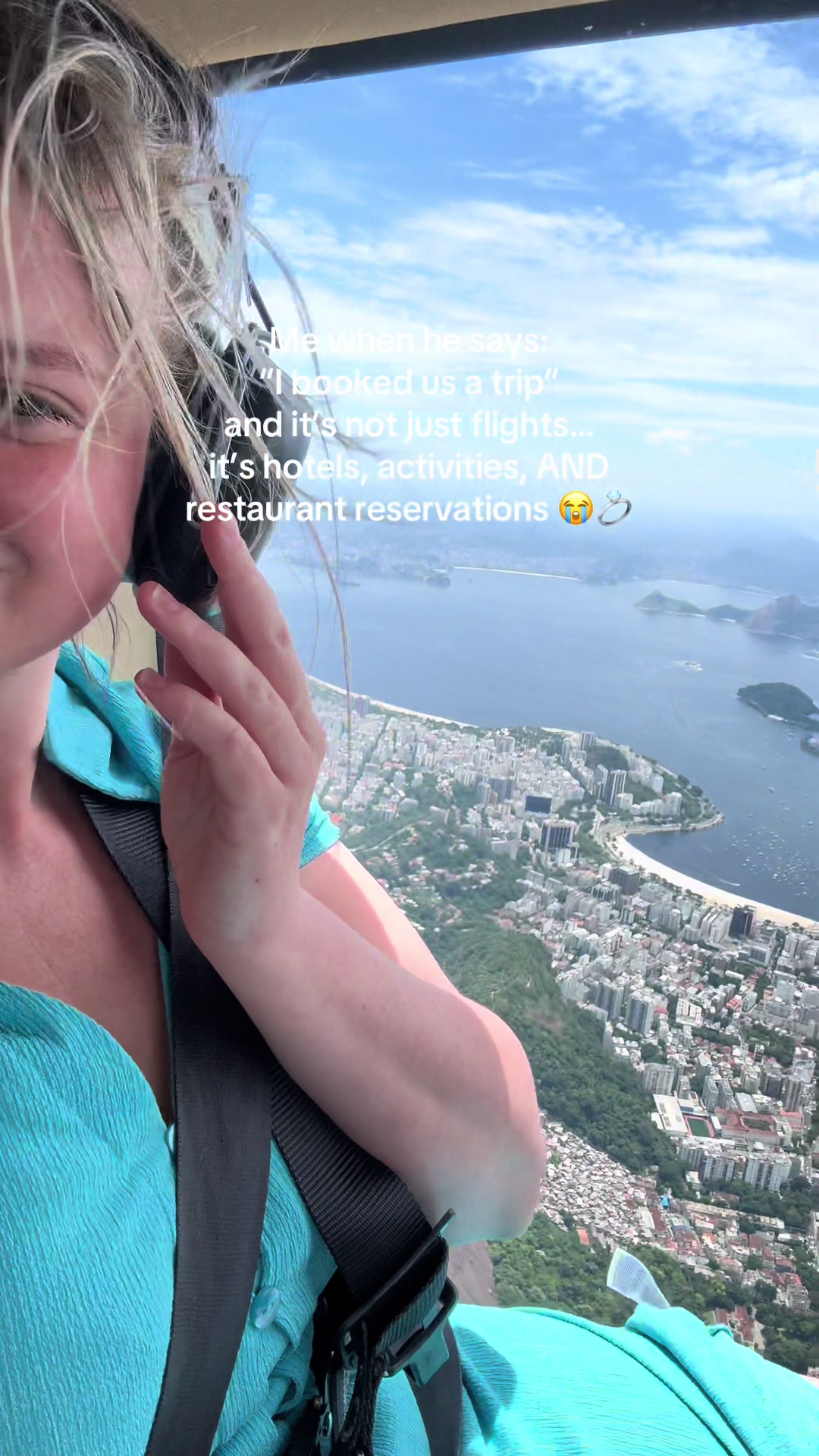 @Laura | Travel Tips & Guides