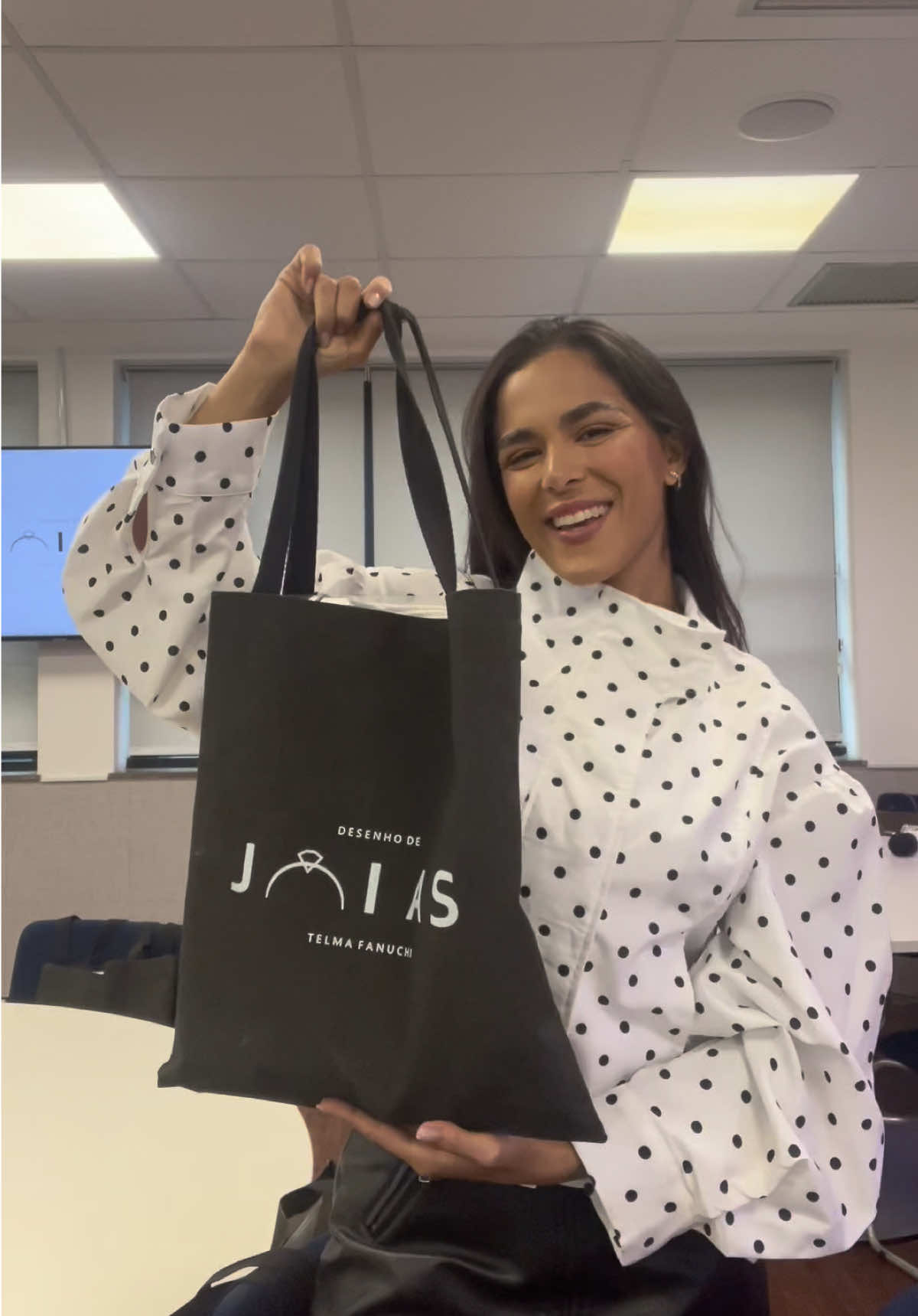 @Brunna Lauret | Joias & UGC