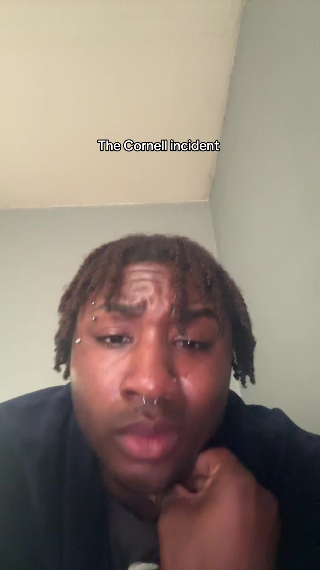 @whos_eo¿?