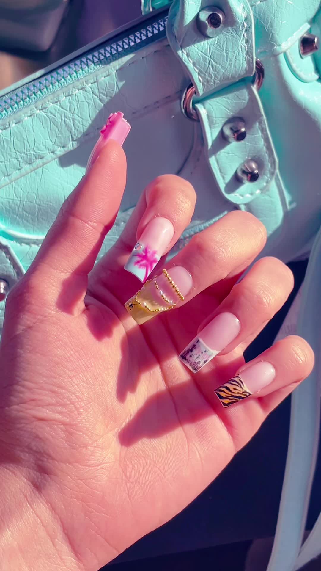 @archivewrlnailz