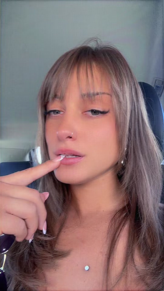@Yarmila Mani ⚡️