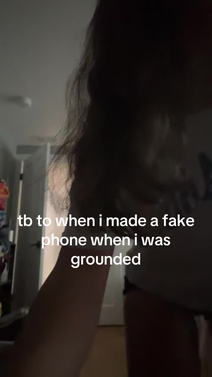 @whitetoesandwgitehoes