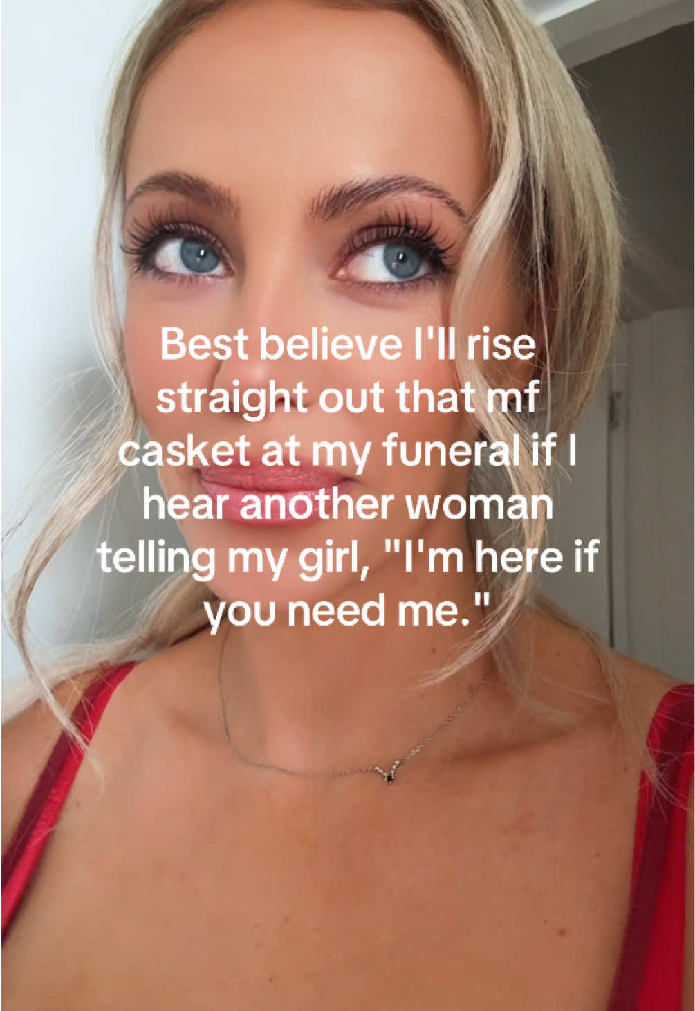 @Lisa J Evans sapphic author ⚢