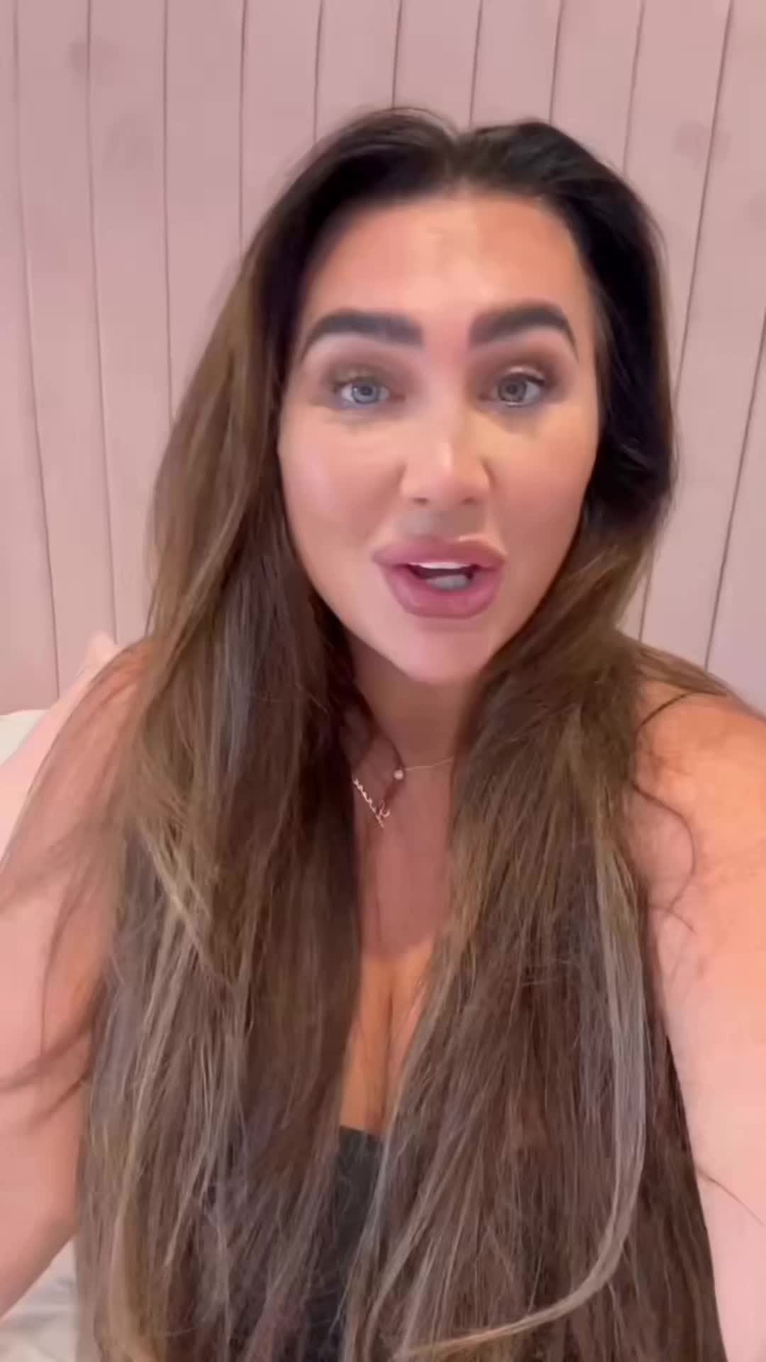 @Lauren Goodger