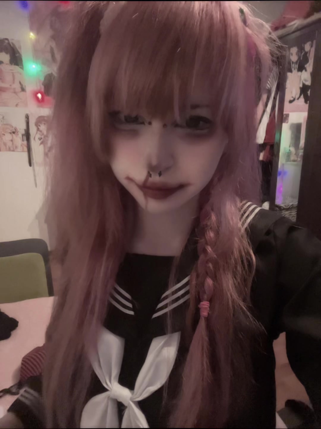 @Kat ⋆🐾&deg;