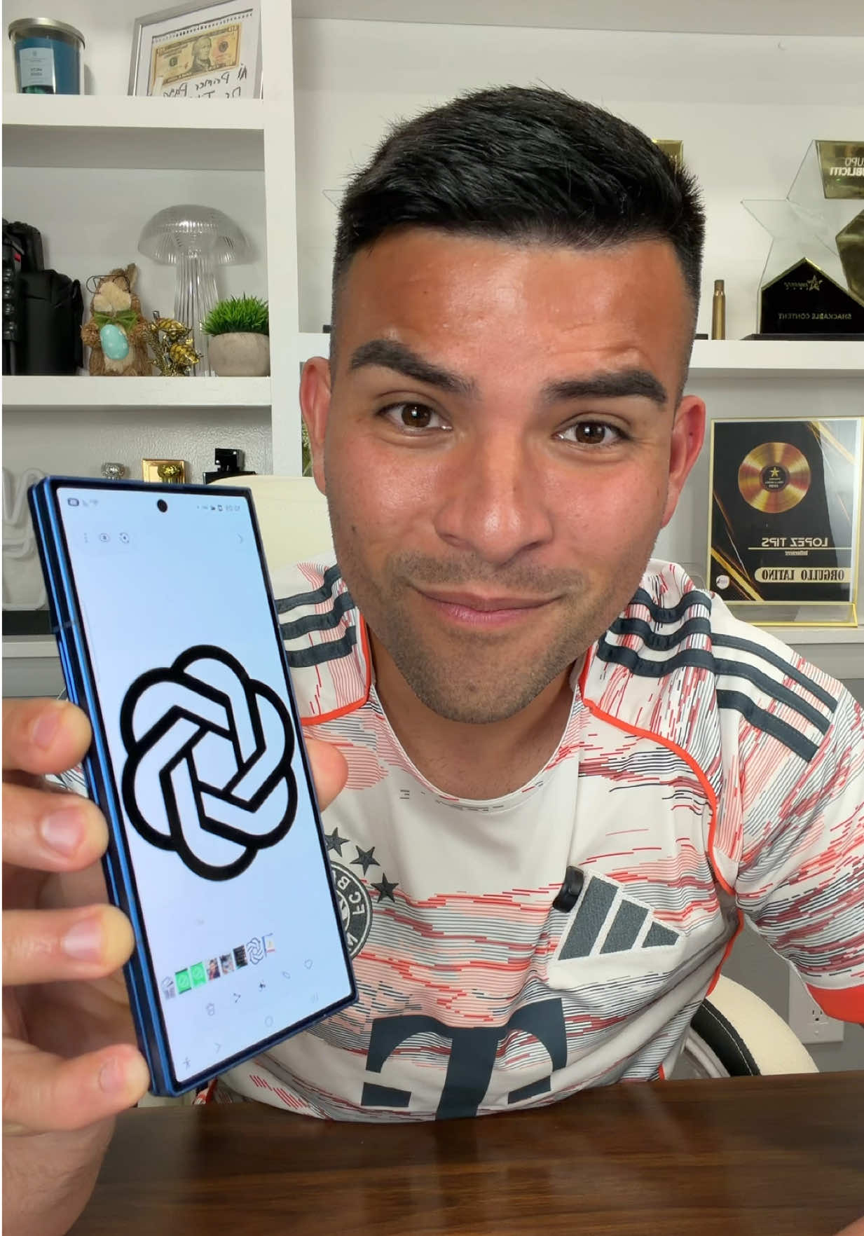 @Lopeztips 📲