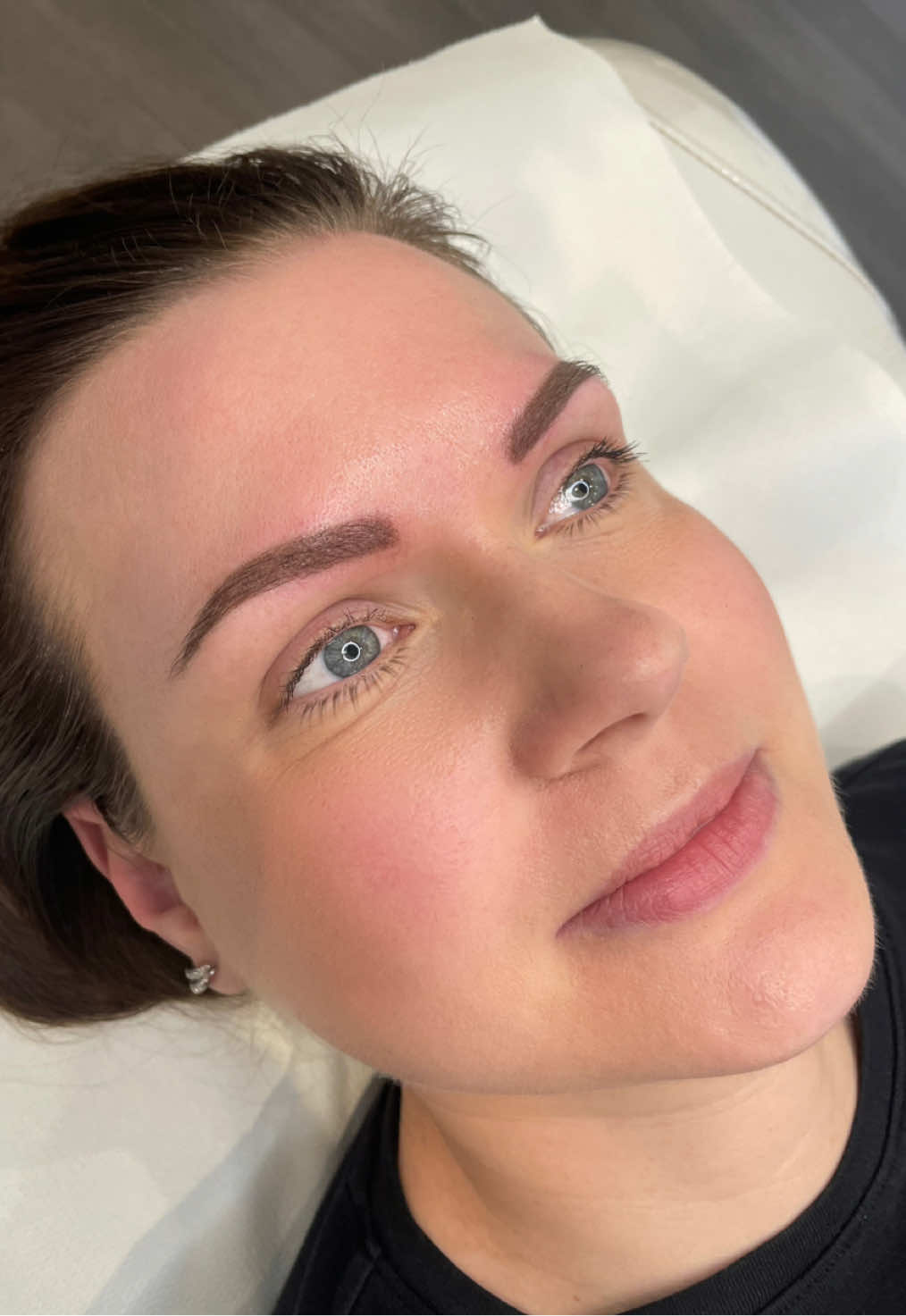 @Brows & Aesthetics by Lou