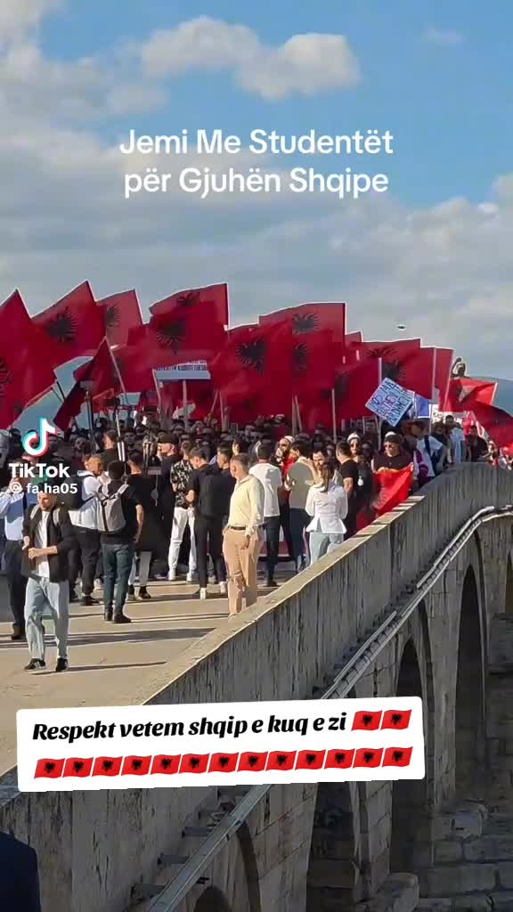 @Arbnore🇦🇱kunder tradhtarve!
