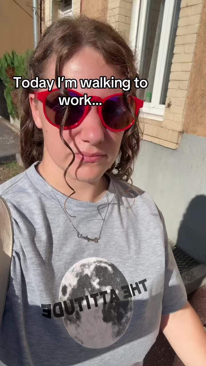 @Stella&ensp;🦩