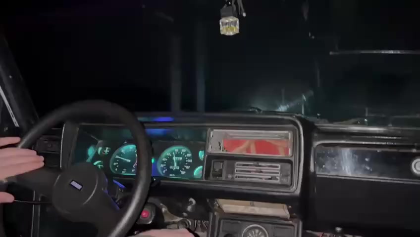 @am1roovv.486