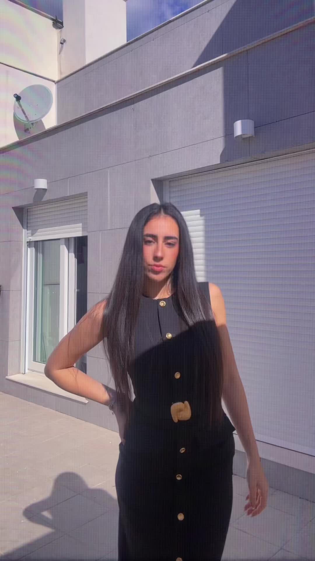 @𝑪𝒐𝒓𝒂𝒍