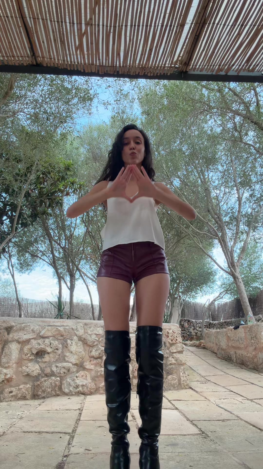@bibi