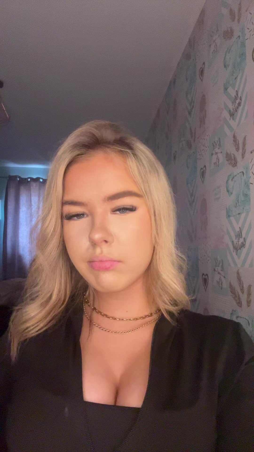 @𝐜𝐚𝐬𝐞𝐲𝐱𝐦𝐢𝐚𝐚