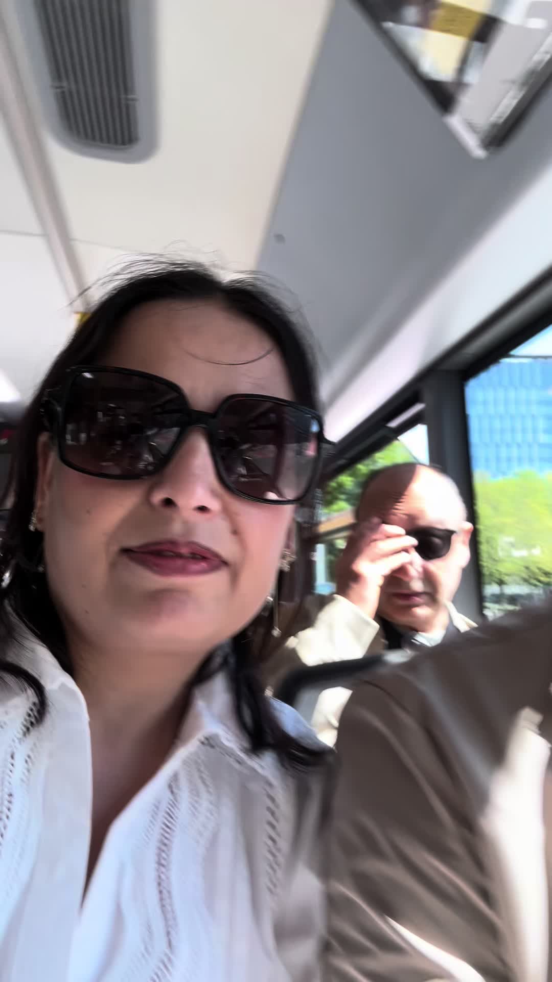 @Niru