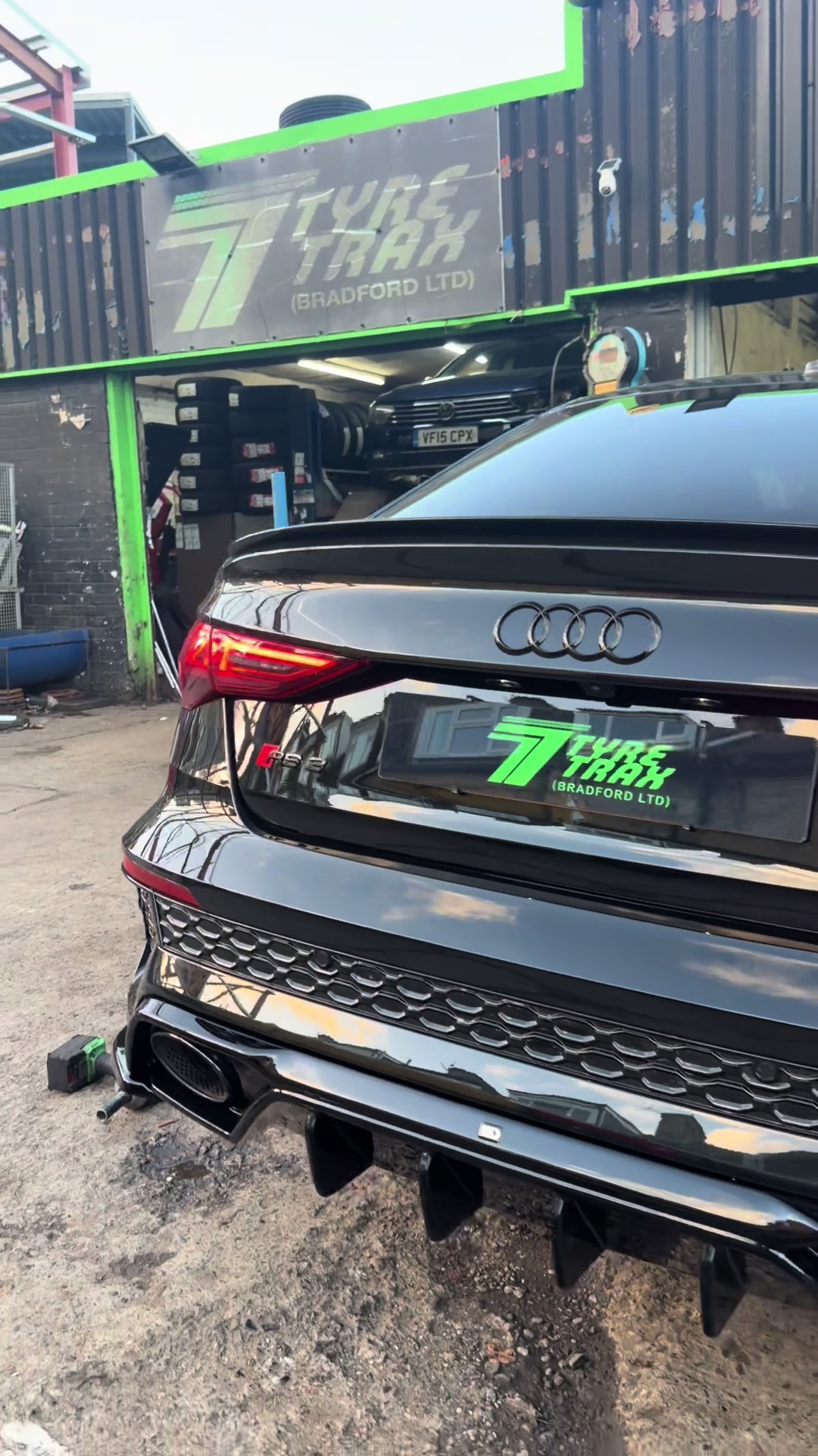 @TyreTraxBradfordLtd