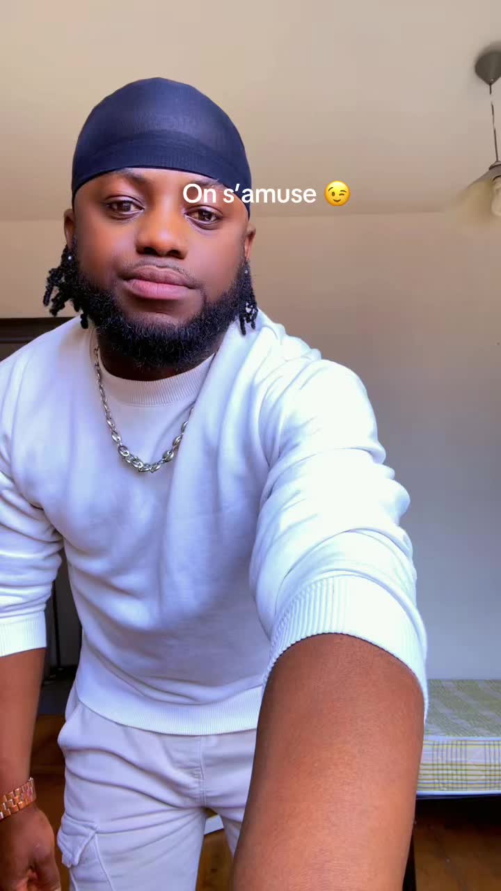 @🇨🇮GF👻
