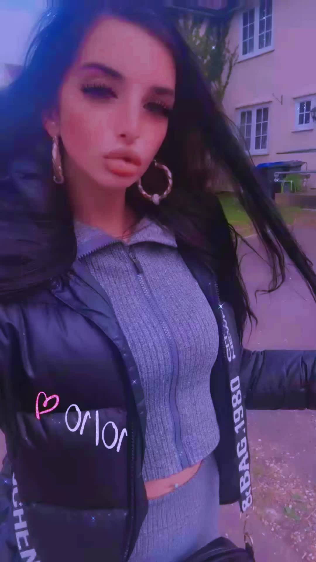 @Princessdenisexox