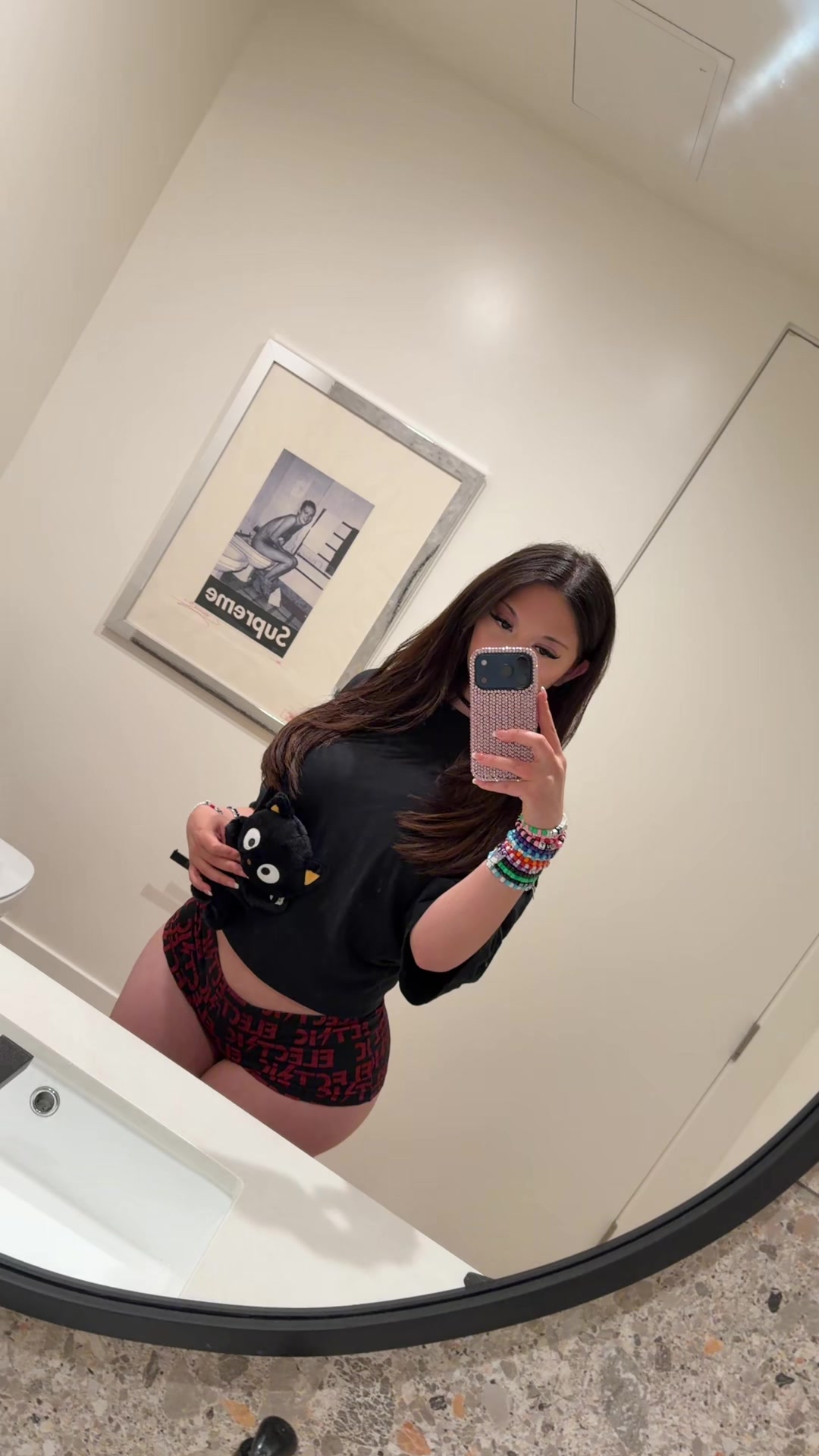 @anni