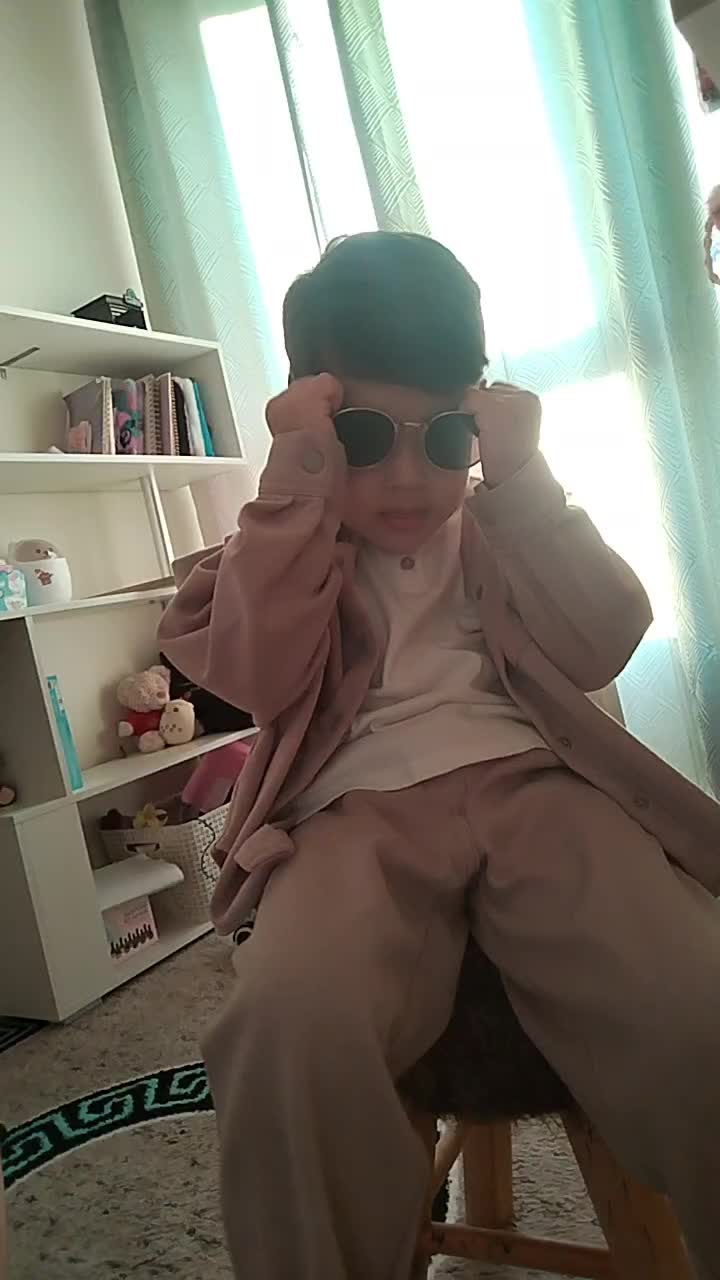@Mari Marina