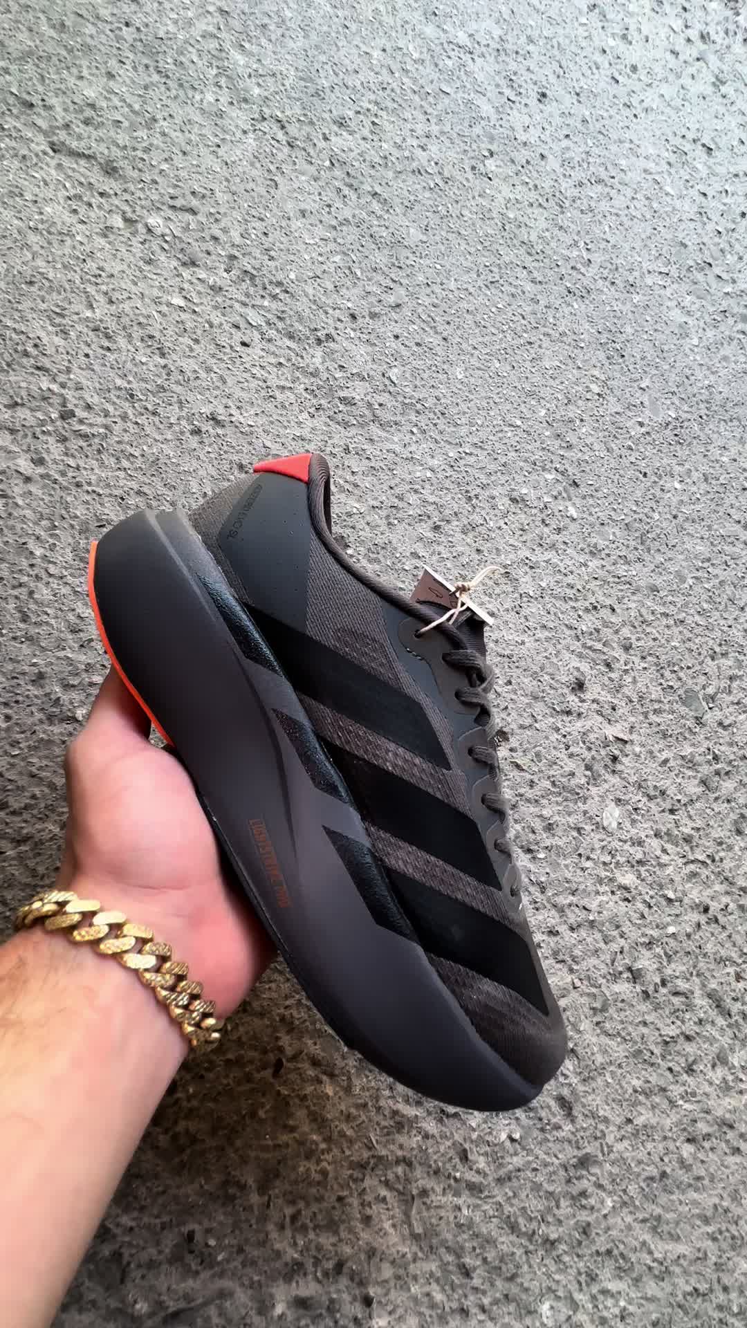 @erkicks.al