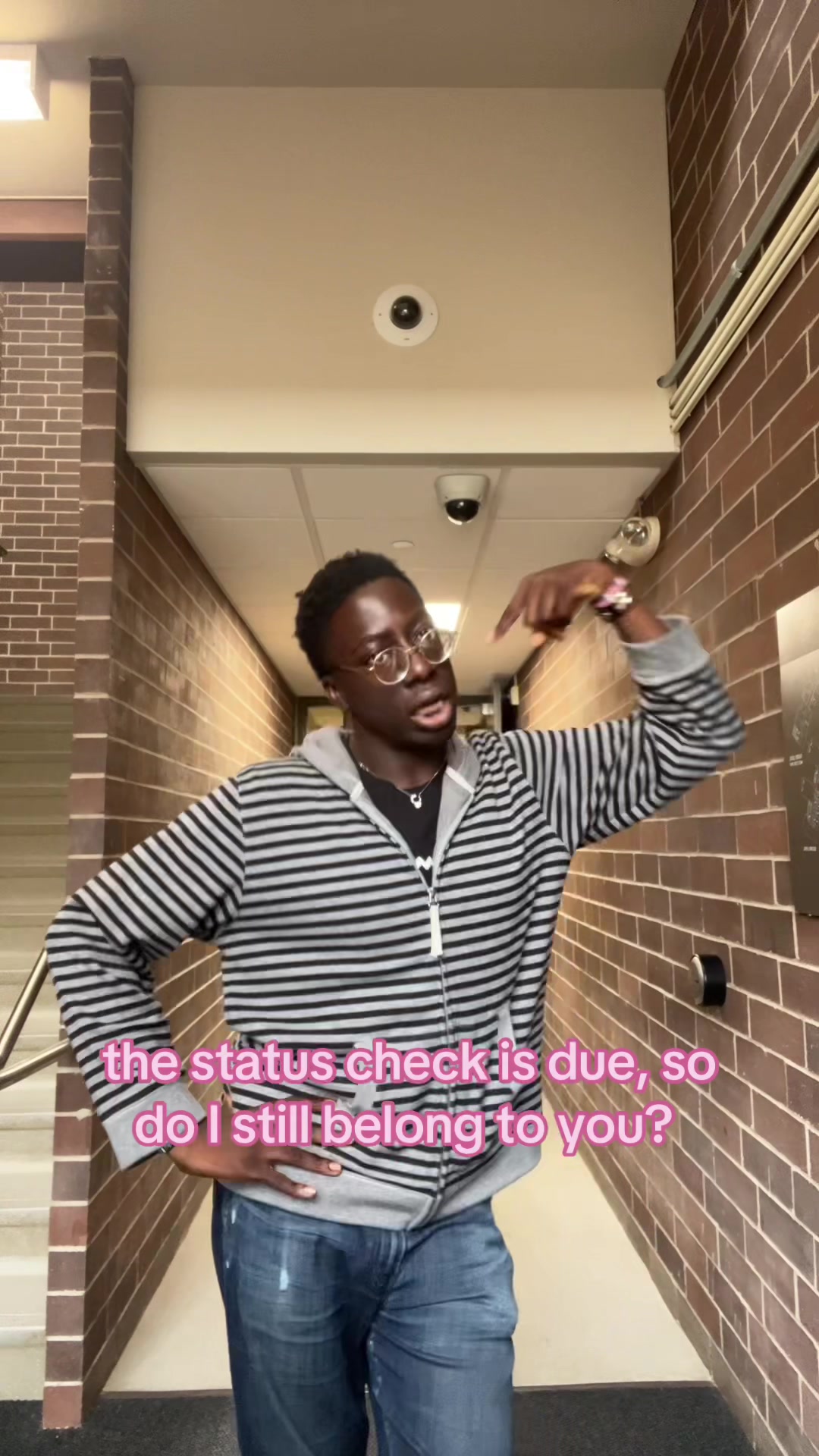 @wis 𝜗𝜚˚⋆