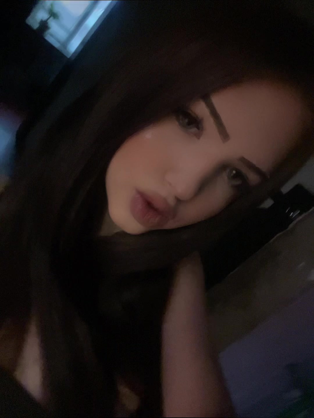 @🍷