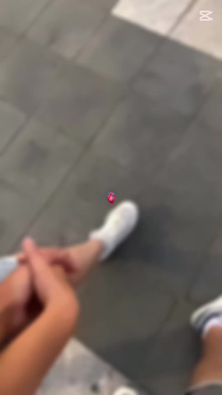 @🧚🏻&zwj;♂️