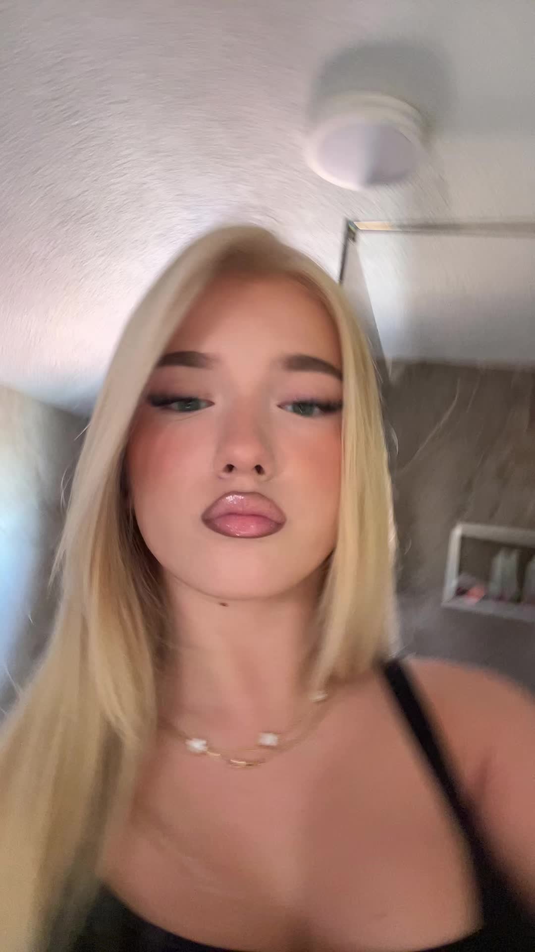@𝑒𝓇𝒾𝒿𝑜𝓃𝒶