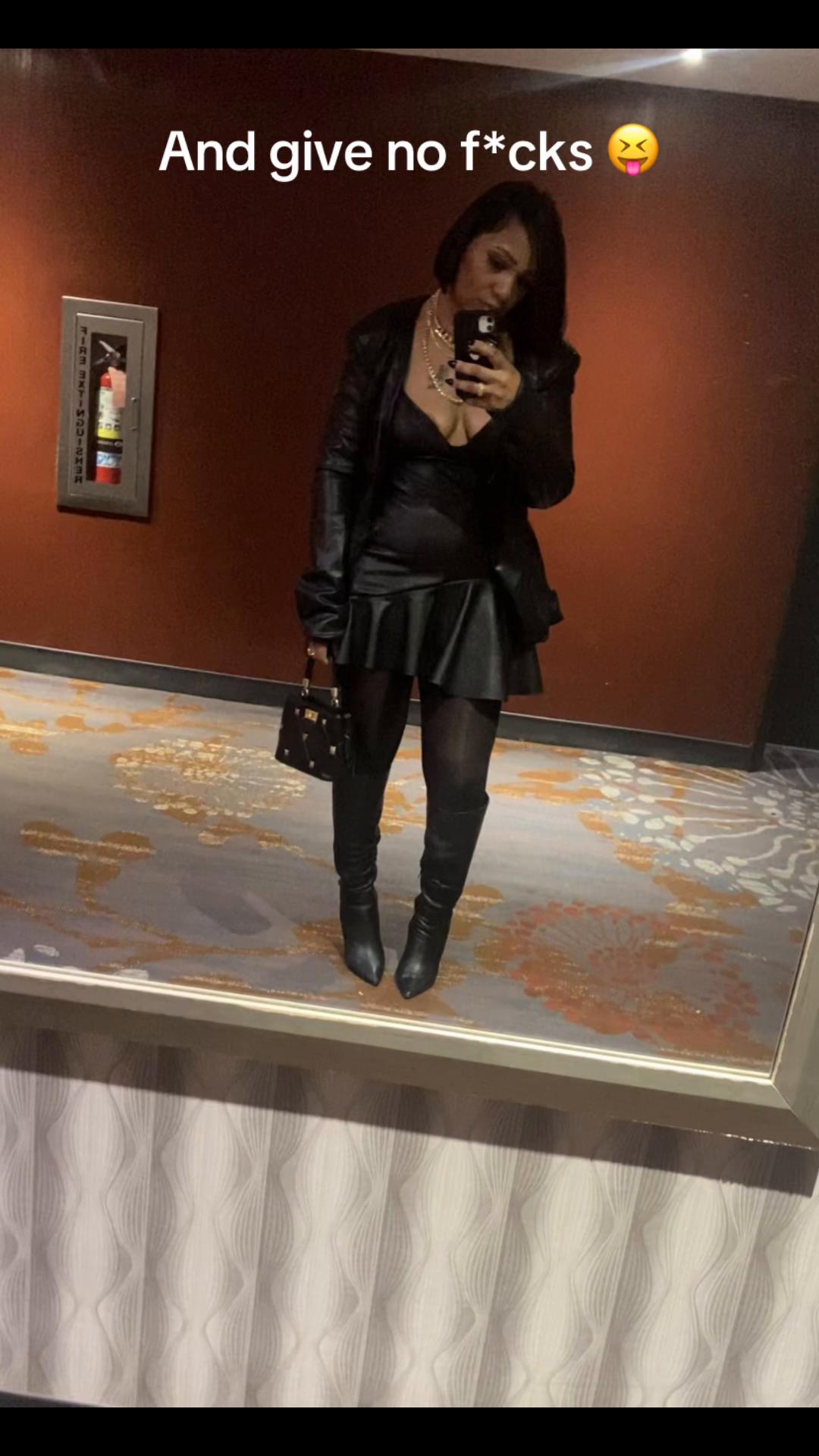 @AnnieMae