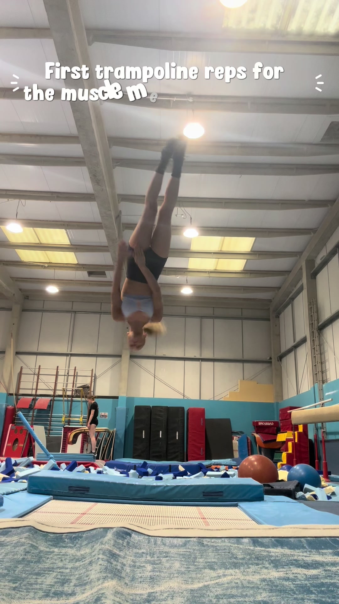 @Cheerleader_Liv
