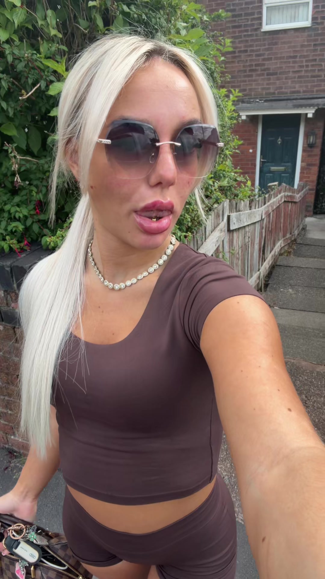 @H👸🏼