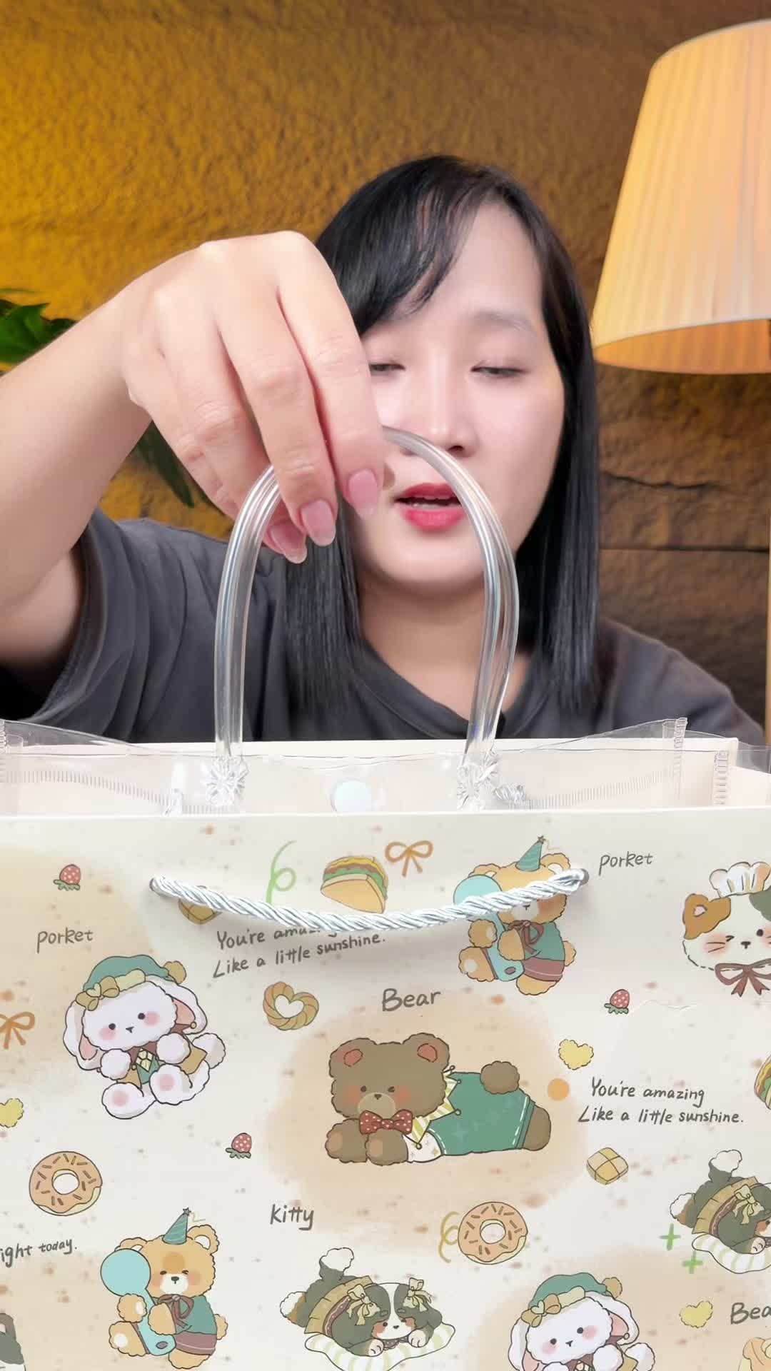@Ngô Tâm-Mẹ Happy