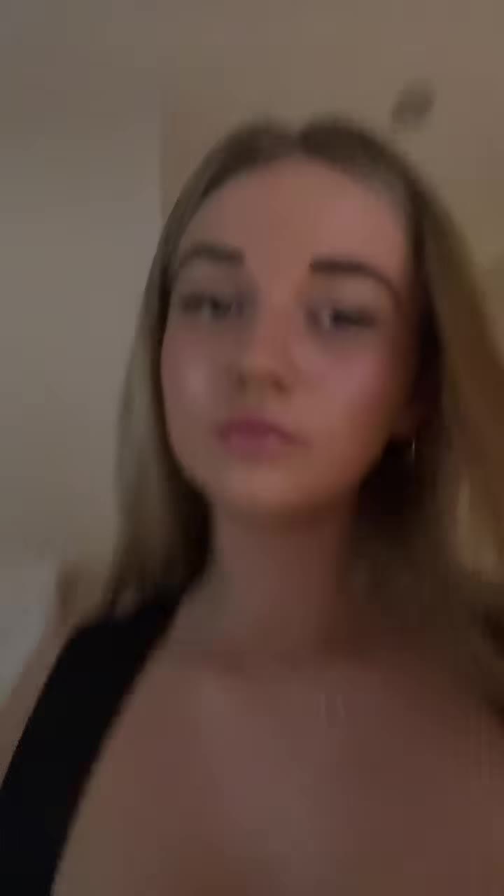 @elladoran02