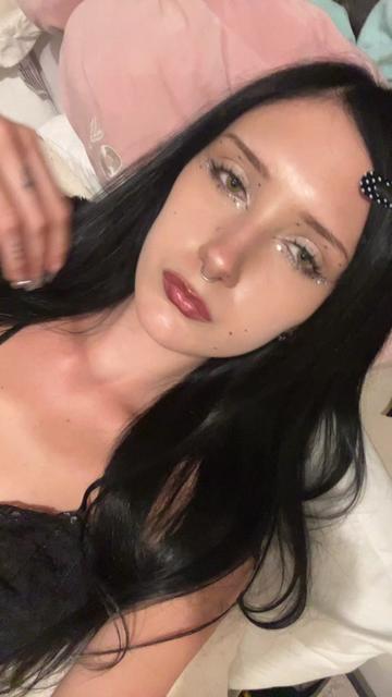 @emily 🫧