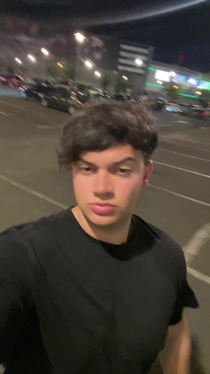 @ronniedaia