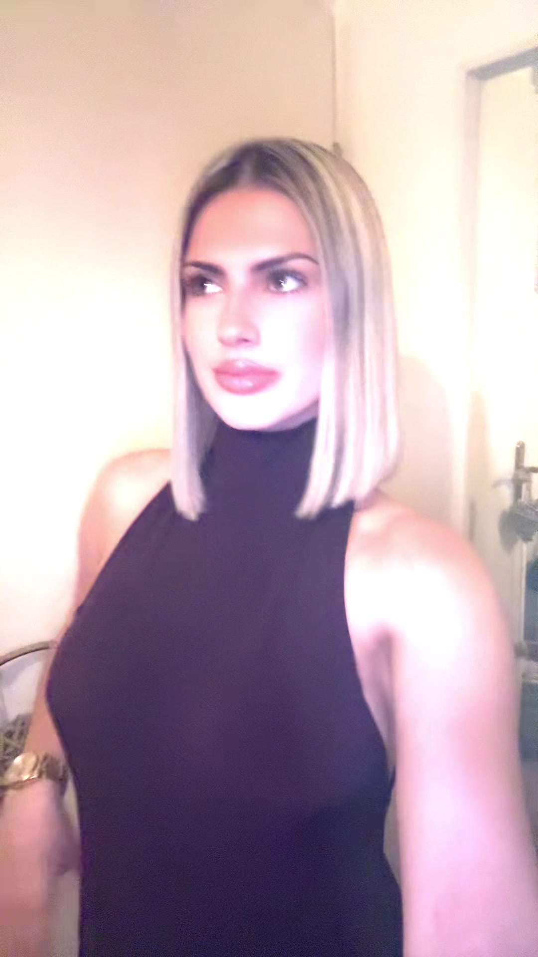 @𝓒𝓵𝓪𝓻𝓪