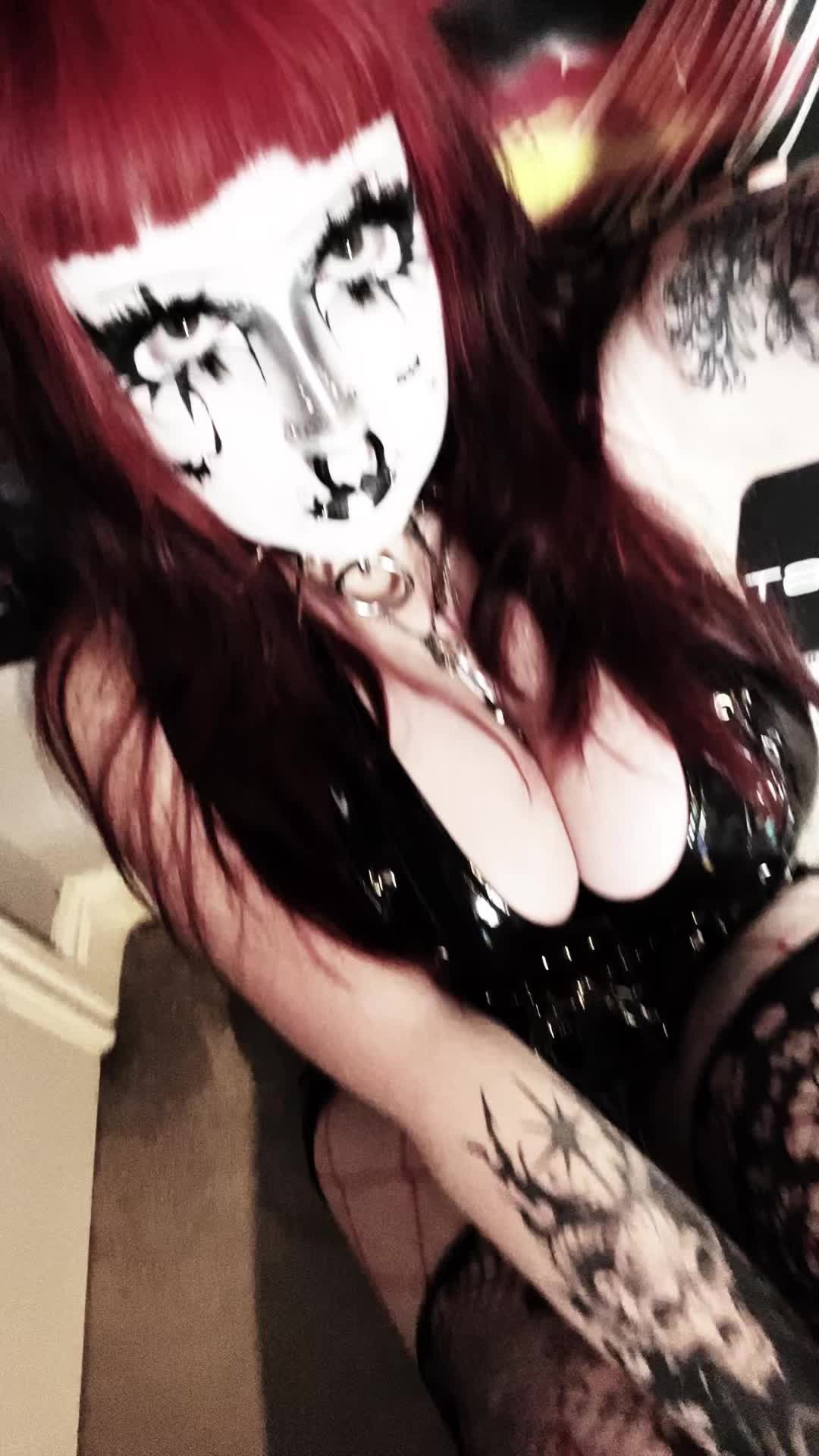 @meow