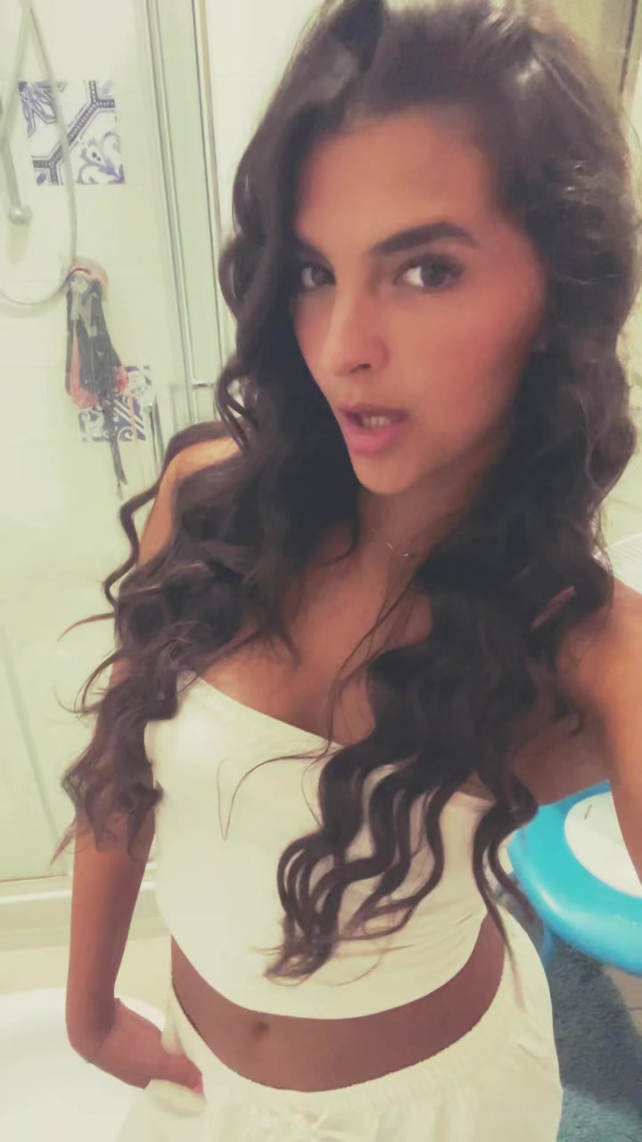 @sofia correa