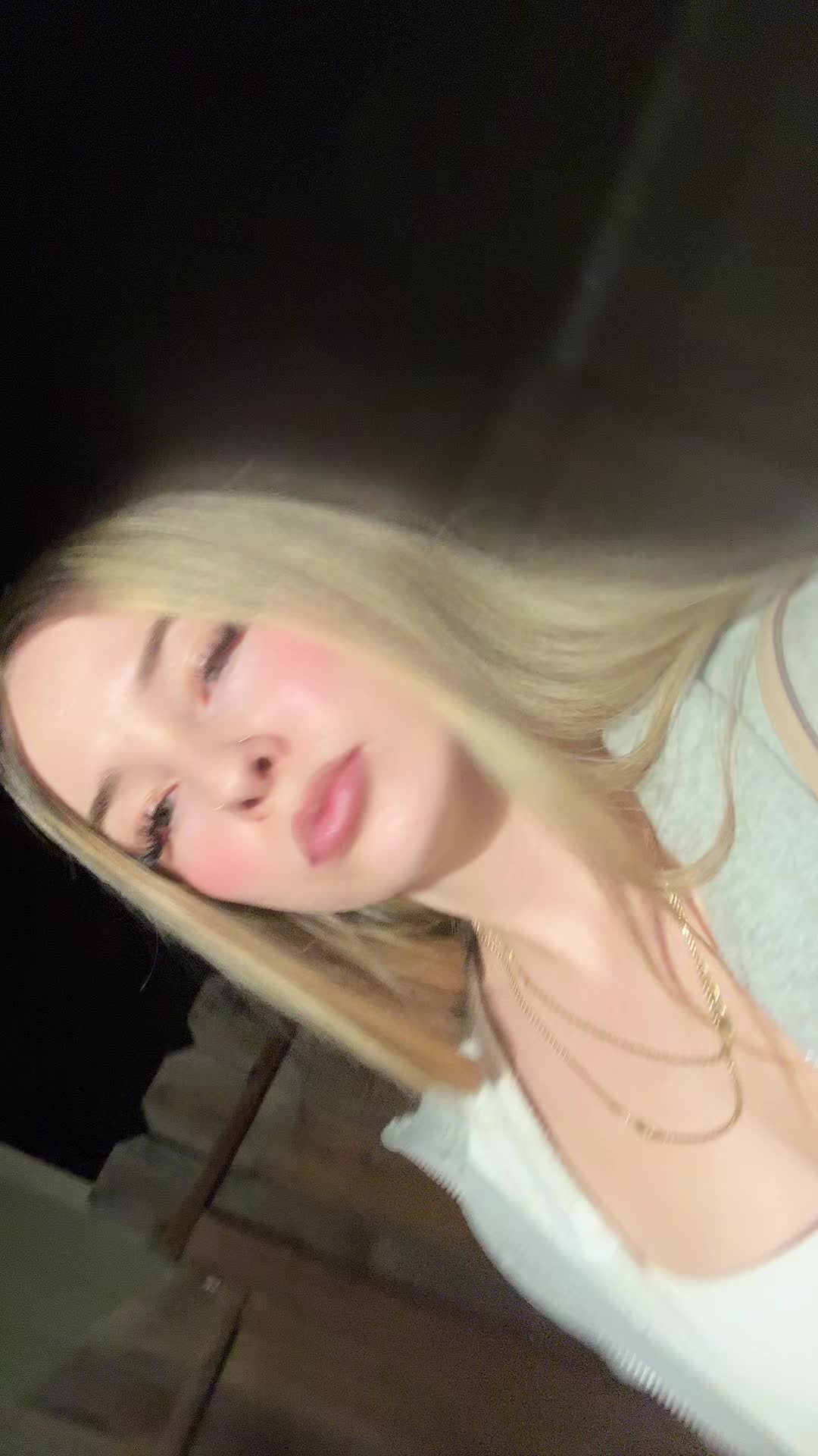 @devvvv