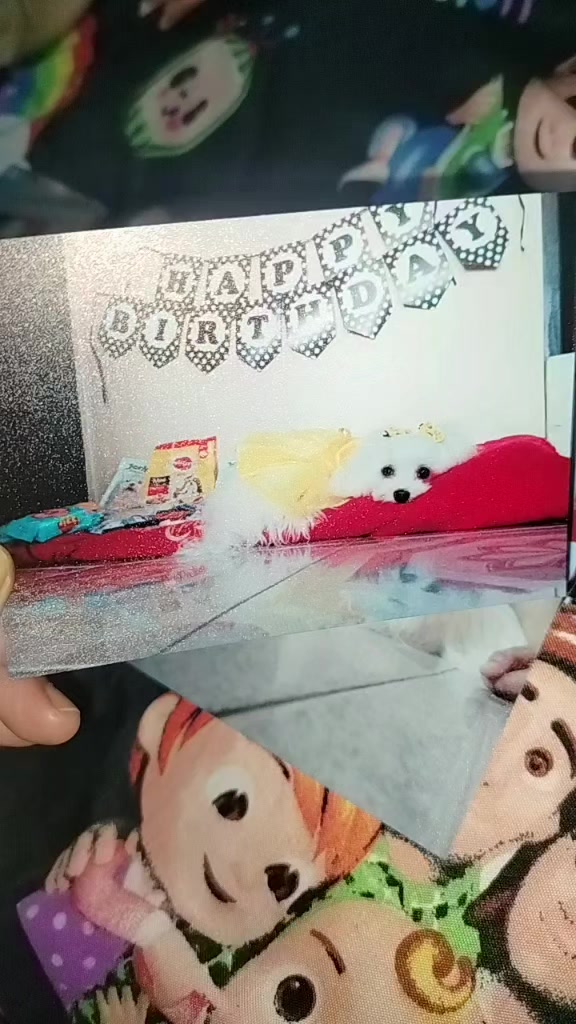 @CandyMae🍬