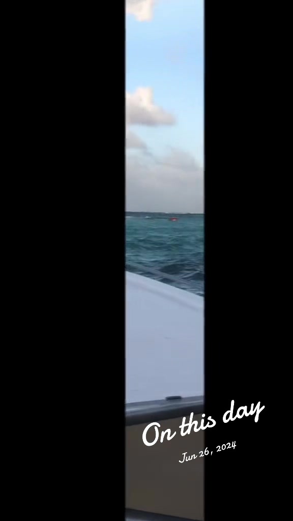 @salt life 🇬🇩🌊⚓️🚤