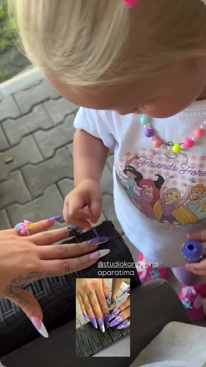 @nastupi_poznatih