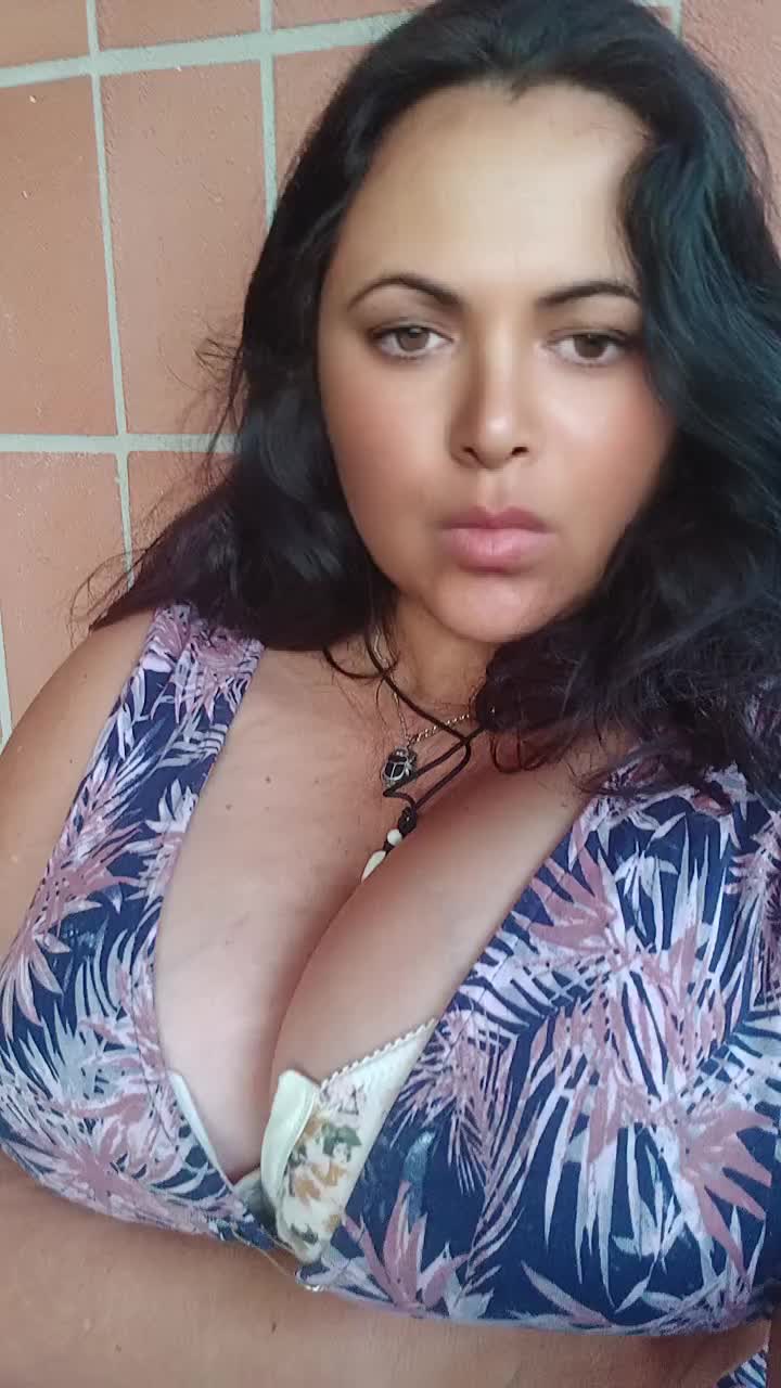 @Carmen De Rovertis